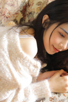 《年轻女教师